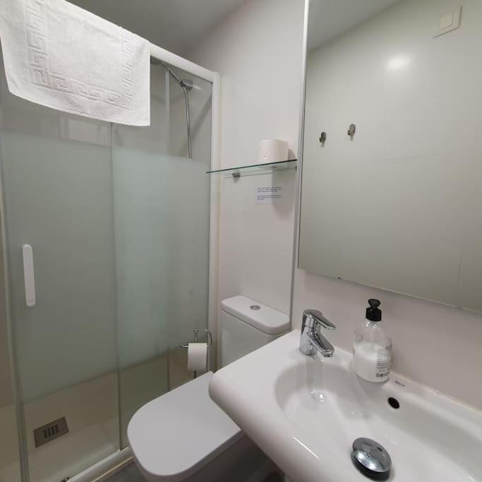 Acogedor Y Centrico Con Parking Apartment Granada Exterior photo